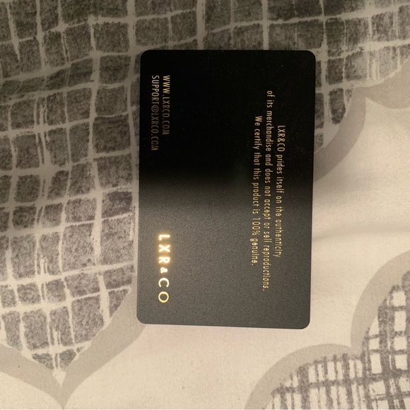 Like new, Epi leather keepall 50 - Picture 15 of 15